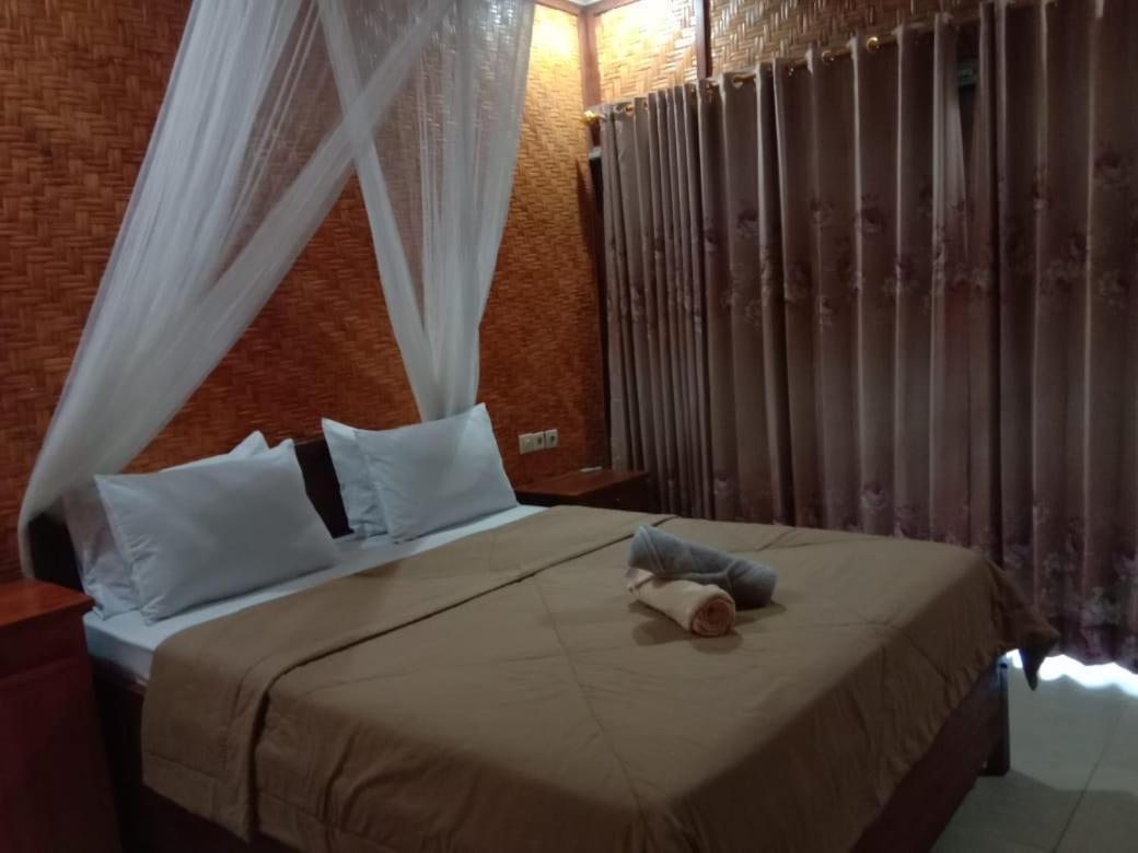 Ila Homestay Сенару Экстерьер фото