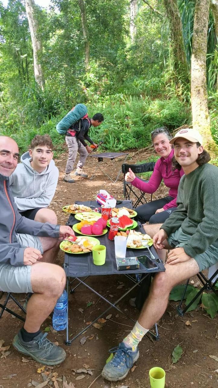 Ila Homestay Сенару Экстерьер фото
